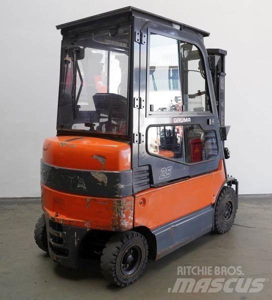 Toyota 7FBMF25 Andere Gabelstapler