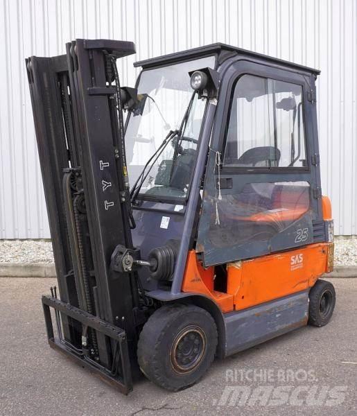 Toyota 7FBMF25 Andere Gabelstapler