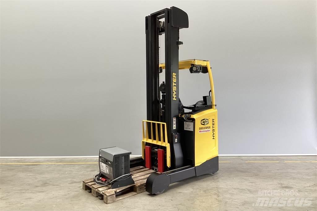 Hyster R1.4 Schubmaststapler