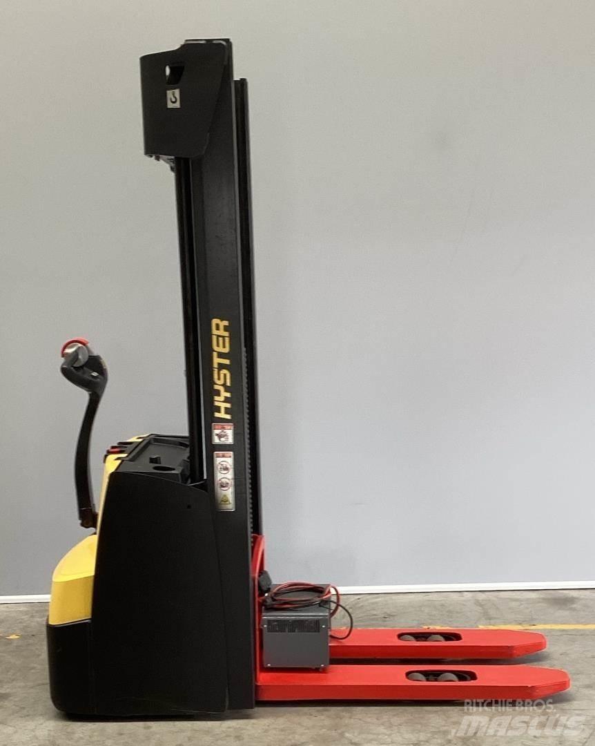 Hyster S1.4 Deichselstapler