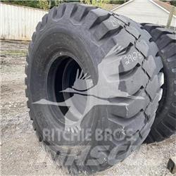 BKT 24.00X35 Reifen
