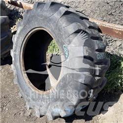 Titan 17.5L24 Reifen