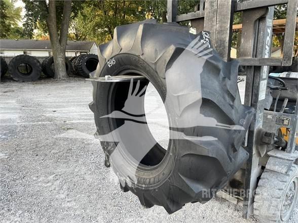 Titan 18.4X26 Reifen