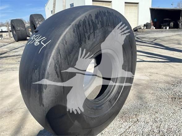 Titan 23.5x25 Reifen