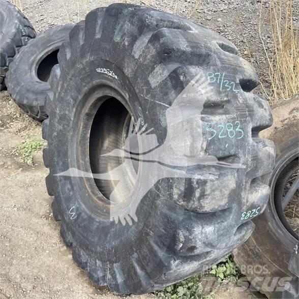 Toyo 23.5x25 Reifen