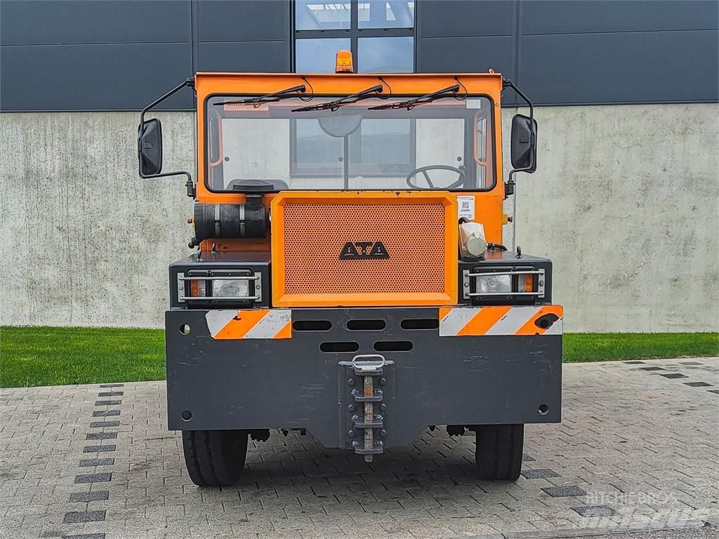  ATA 8500 4x4 Schlepper