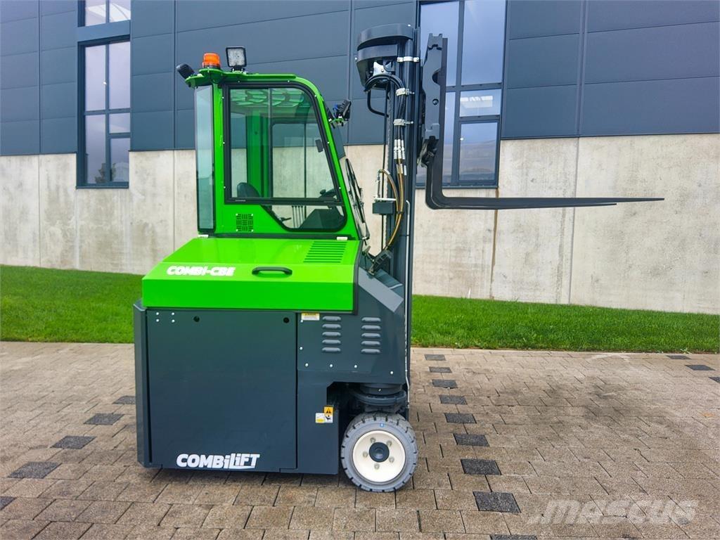 Combilift CBE 3000 Vierwegestapler