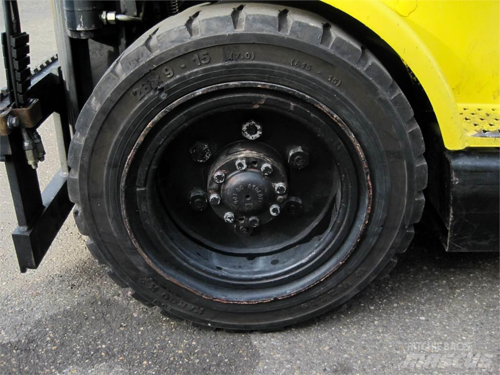Hyster H 3-00XM Gasstapler