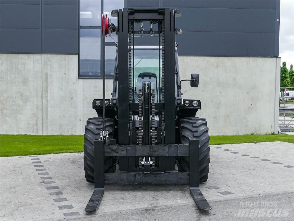 Manitou M 50-4 Geländestapler