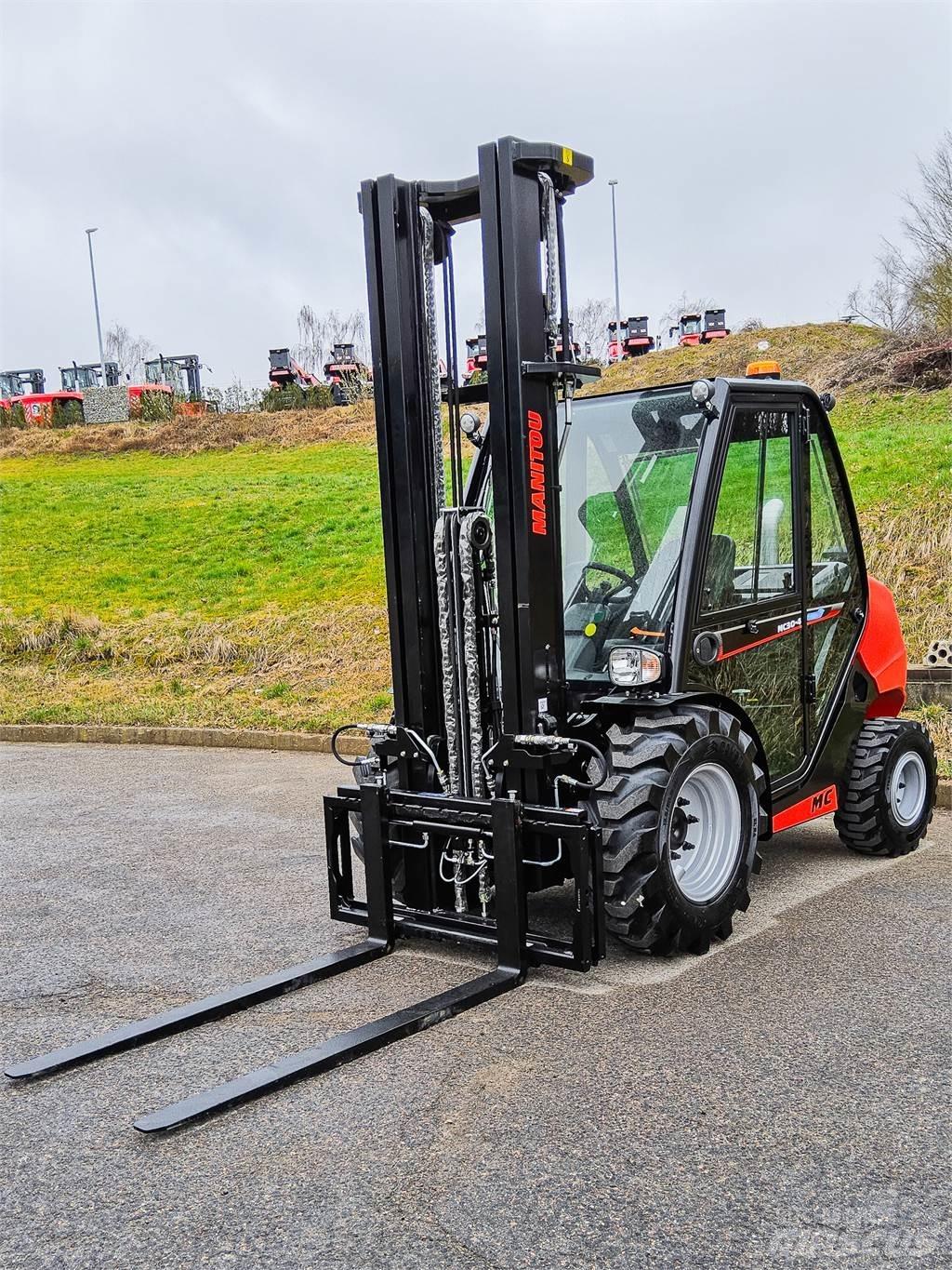 Manitou MC 30-4 Geländestapler