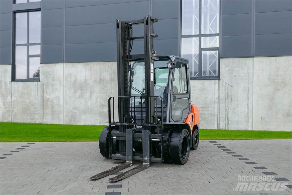 Toyota 52-8FDJF35 Dieselstapler