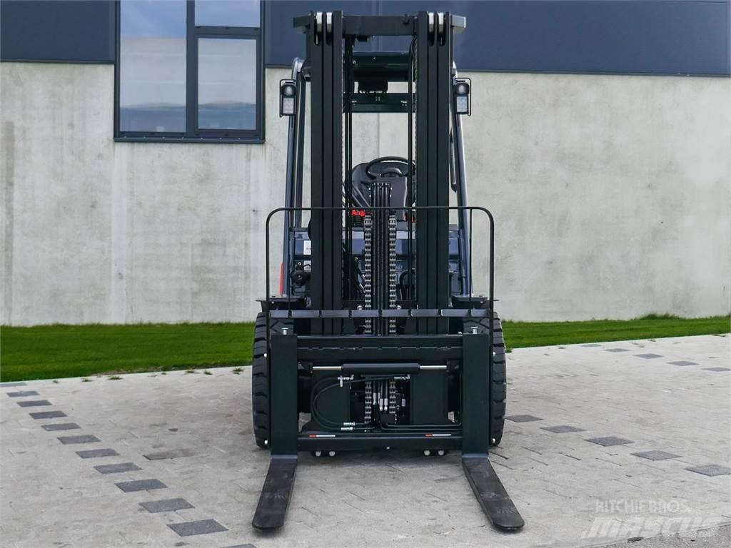 Toyota 52-8FDJF35 Dieselstapler