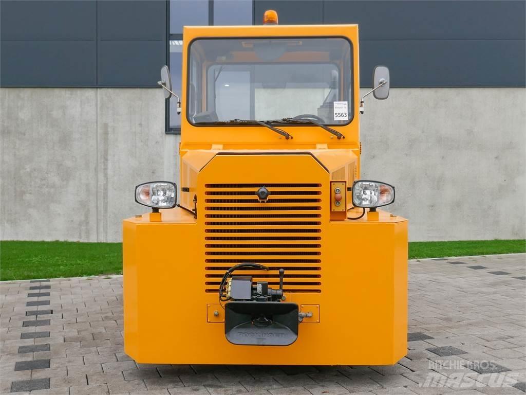 Volk DFZ 120H Schlepper