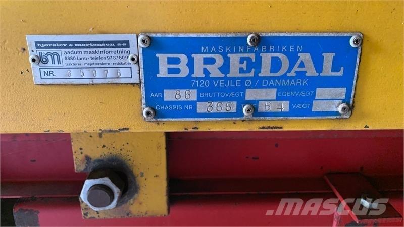Bredal B 4 Mineraldüngerstreuer