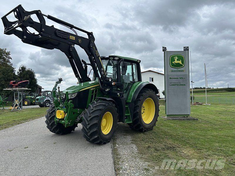John Deere 6120M Traktoren