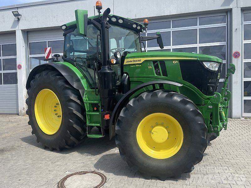 John Deere 6R 215 Traktoren