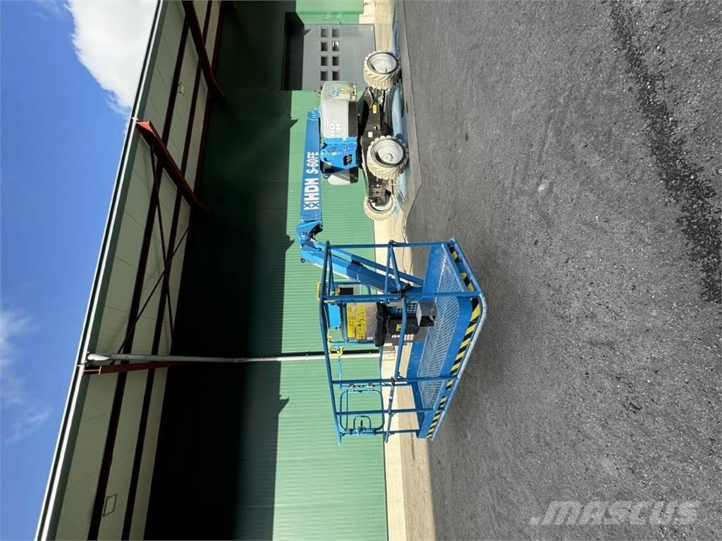 Genie S-60 FE Gelenkteleskoparbeitsbühnen
