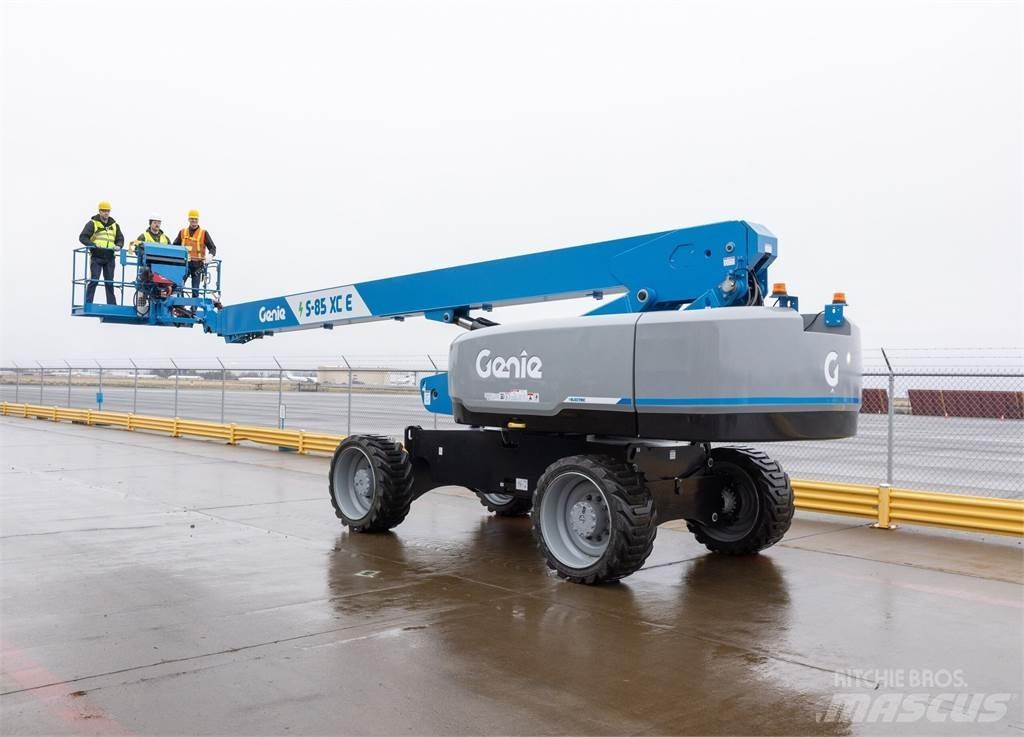 Genie S-85 XC E Gelenkteleskoparbeitsbühnen