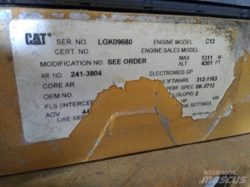 CAT C-13 Motoren