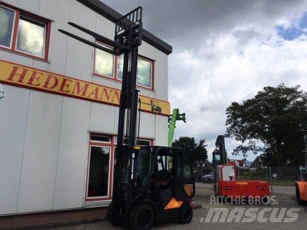 Doosan D30S-7 Dieselstapler