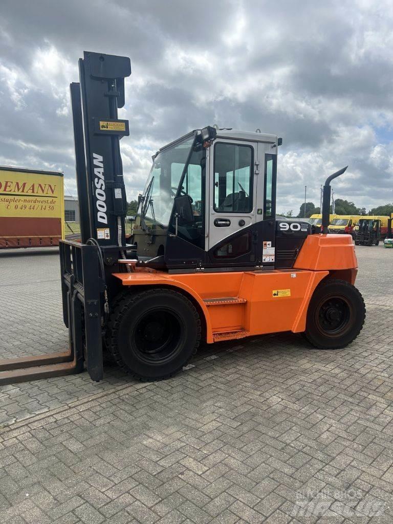 Doosan D90S-7 Dieselstapler