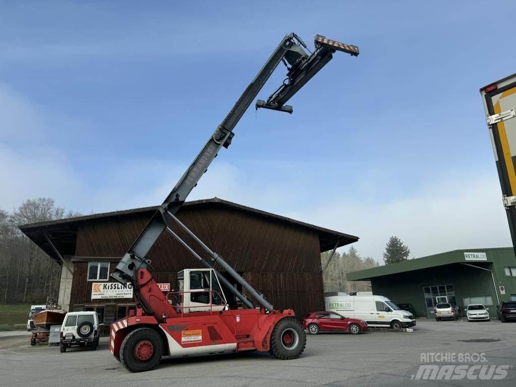 CVS Ferrari F158 Reach-Stacker