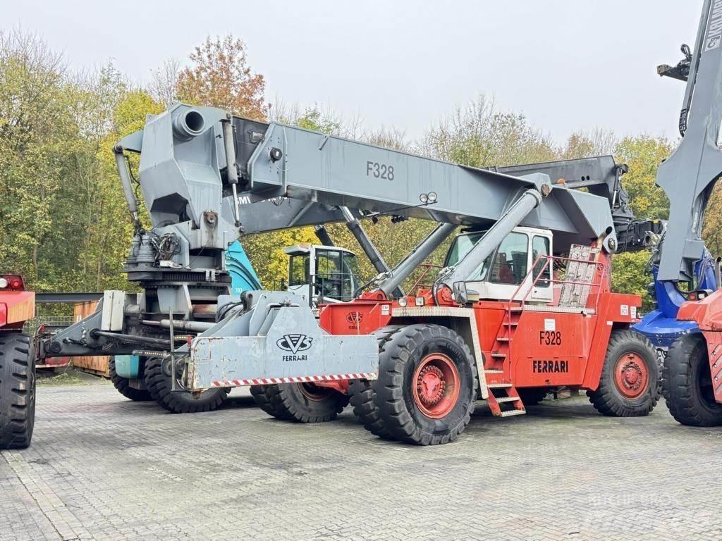 CVS Ferrari F328PB Reach-Stacker
