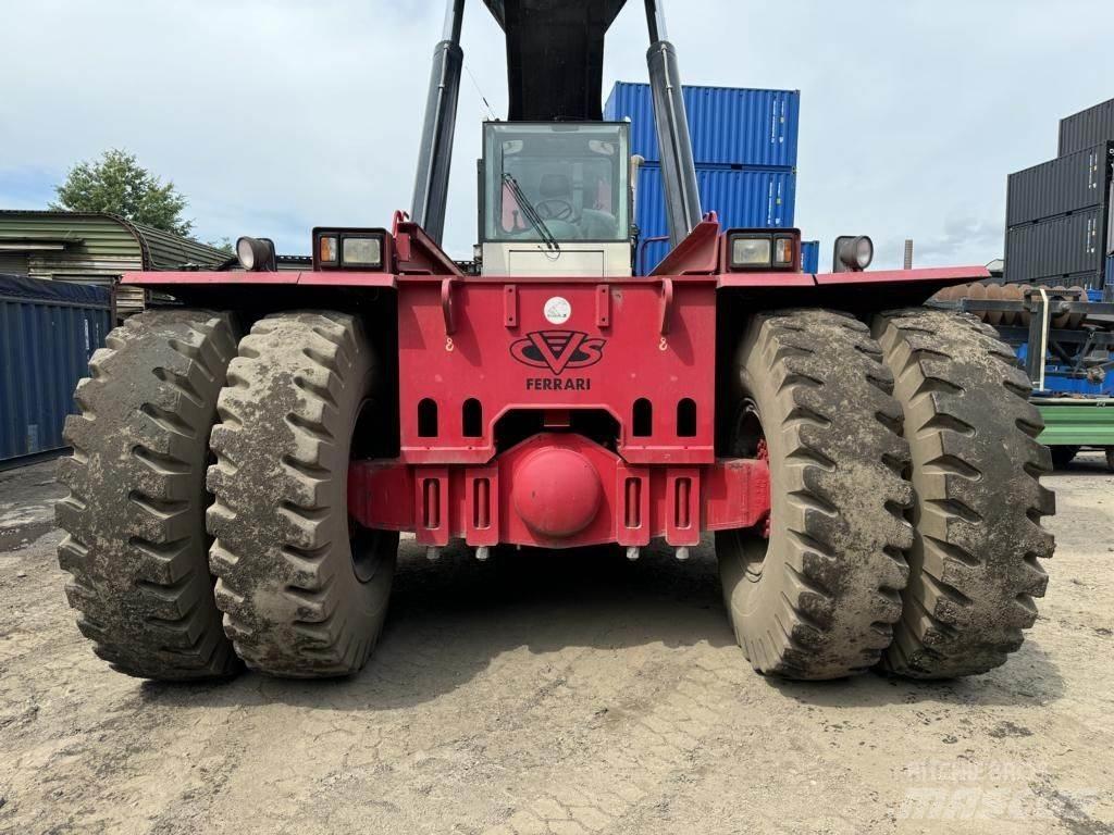 CVS Ferrari F479.5 Reach-Stacker