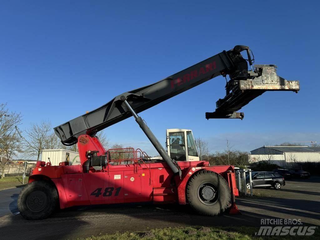 CVS Ferrari F481 Reach-Stacker