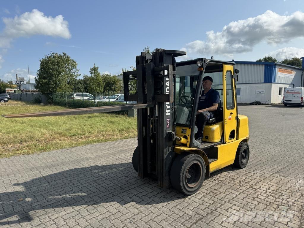 Hyundai 33D-7E Dieselstapler