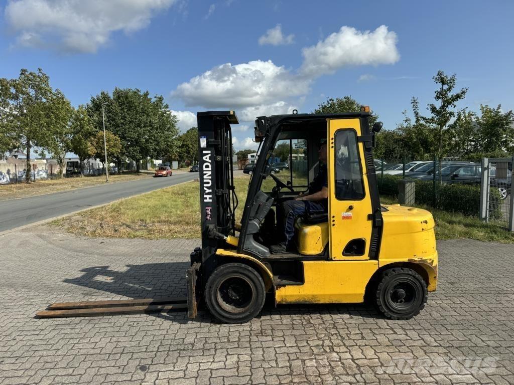 Hyundai 33D-7E Dieselstapler