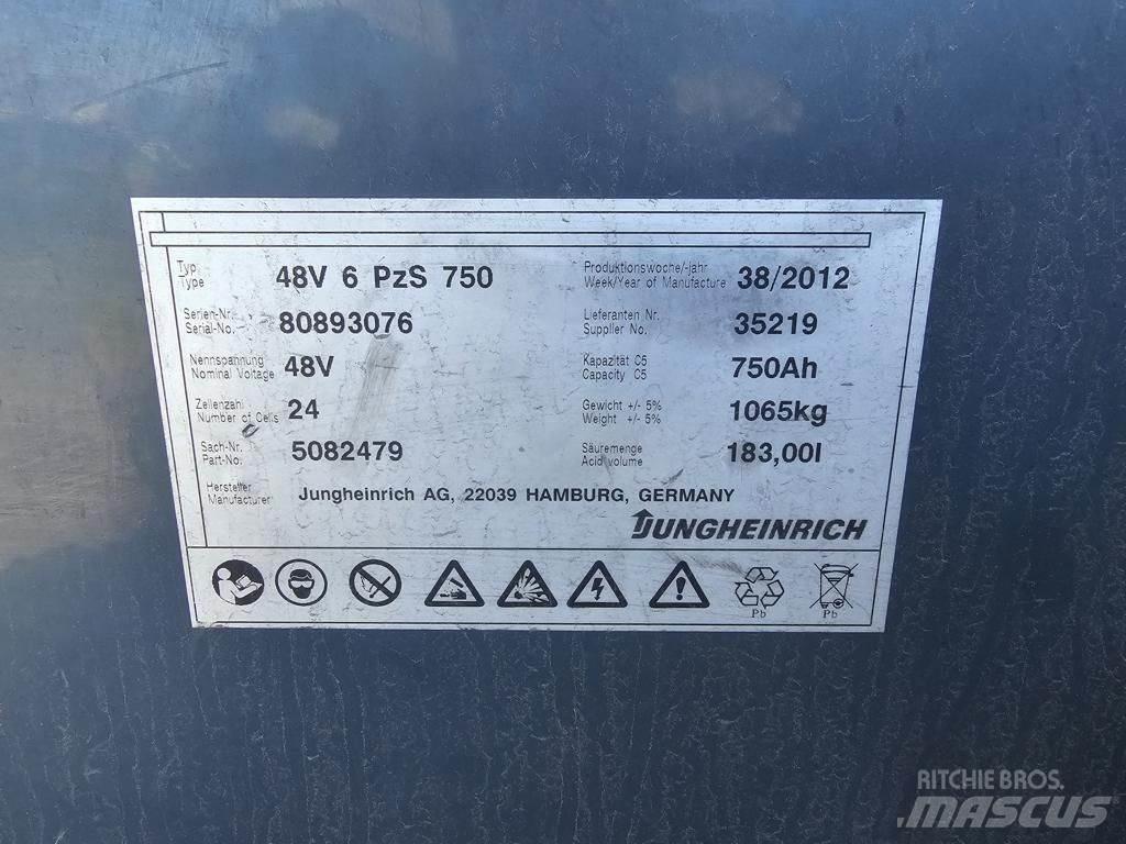 Jungheinrich EFG320 Elektrostapler