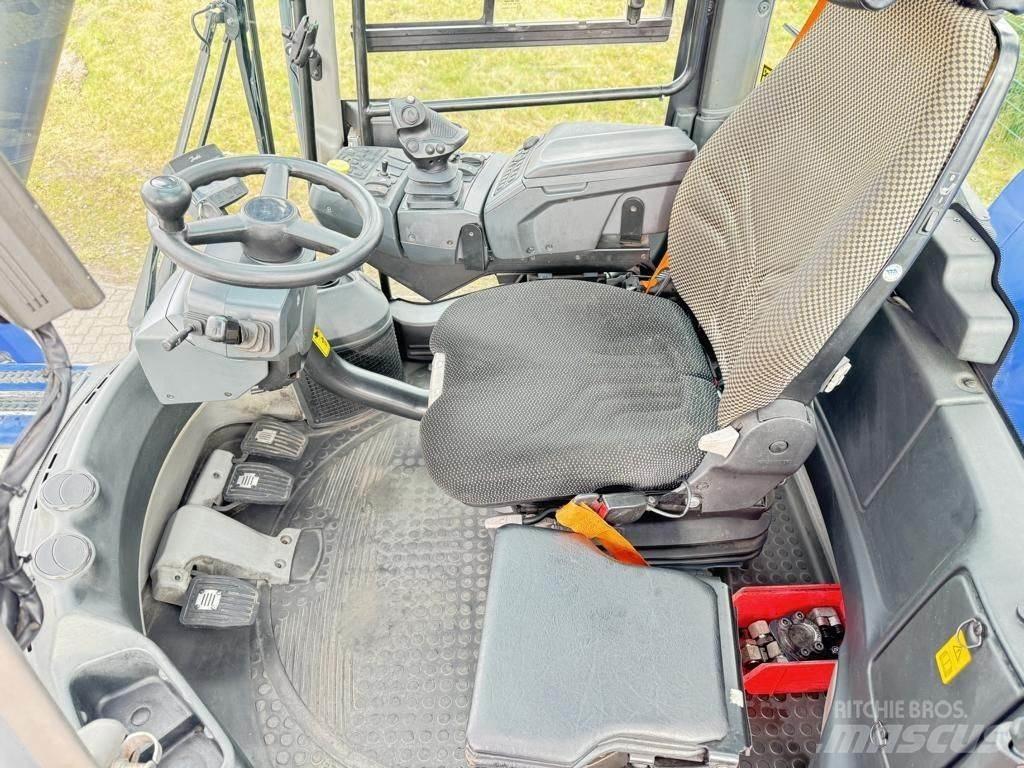 Kalmar DRG420-60S5 Reach-Stacker