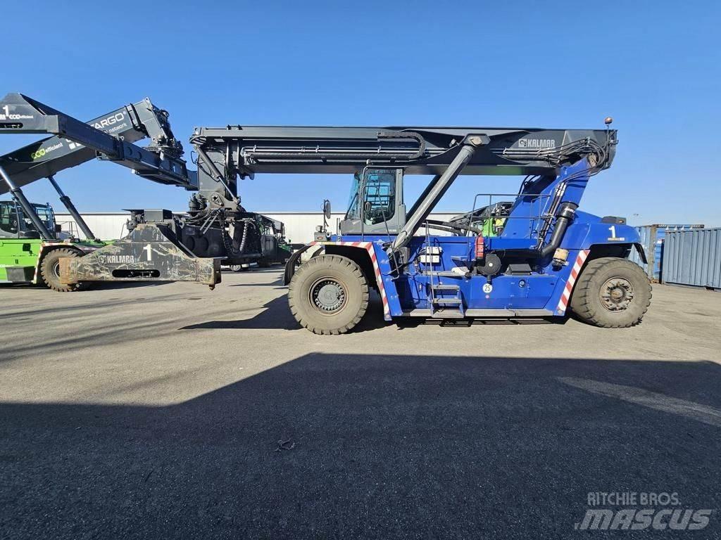Kalmar DRG420-60S5 Reach-Stacker
