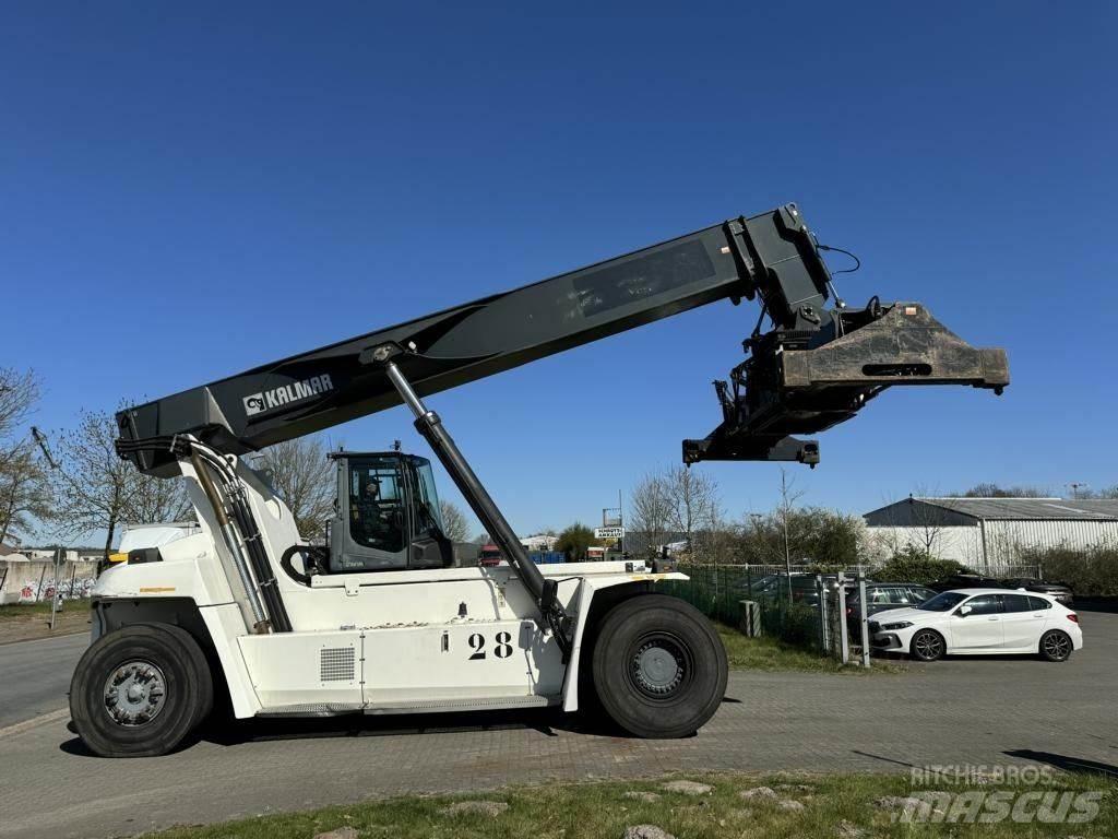 Kalmar DRG450-60S5 Reach-Stacker