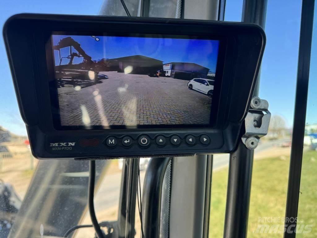 Kalmar DRG450-60S5 Reach-Stacker