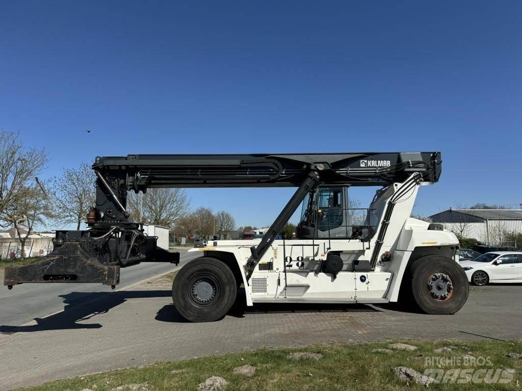 Kalmar DRG450-60S5 Reach-Stacker