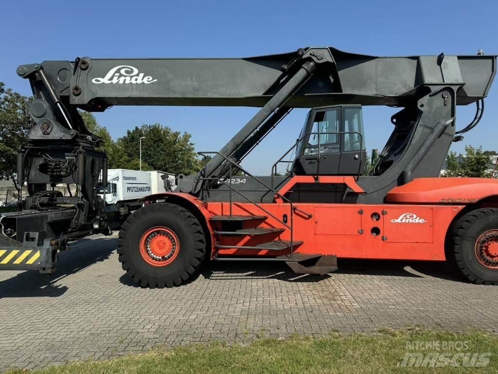 Linde C4234TL Reach-Stacker