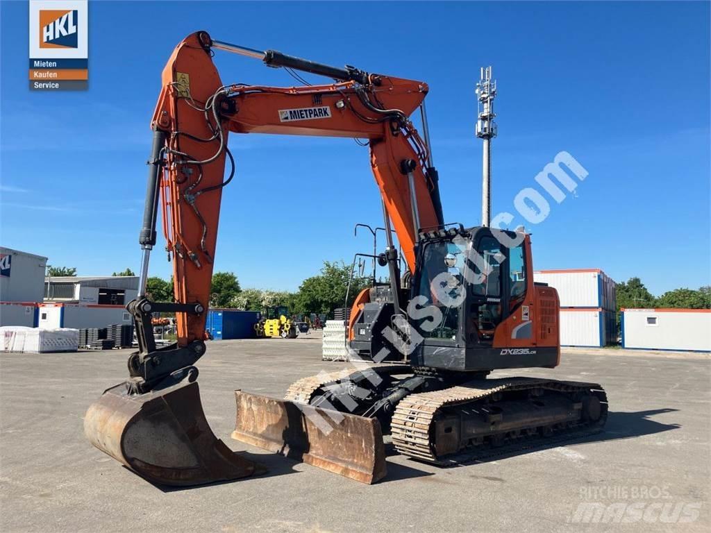Doosan DX 235 LCR-5 Raupenbagger