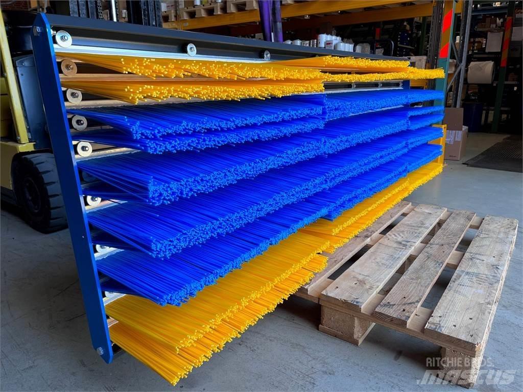  Børstesæt 2400 mm kost Schneeschilde und -pflüge