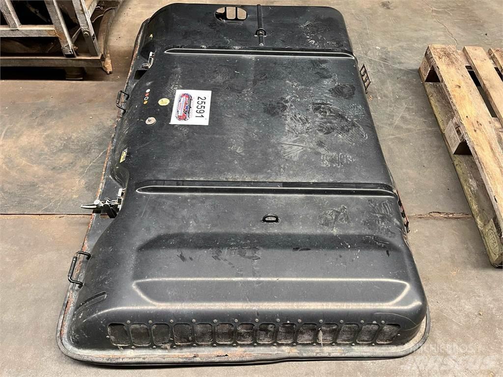 CAT 323D motorhjelm Andere Zubehörteile