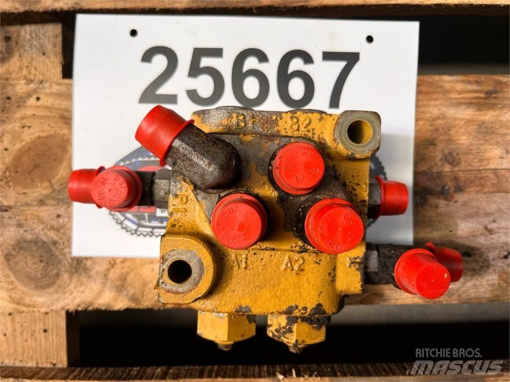CAT 323D ventilgruppe GP Hydraulik