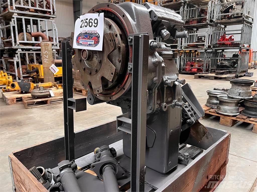 Clark 45C transmission Getriebe