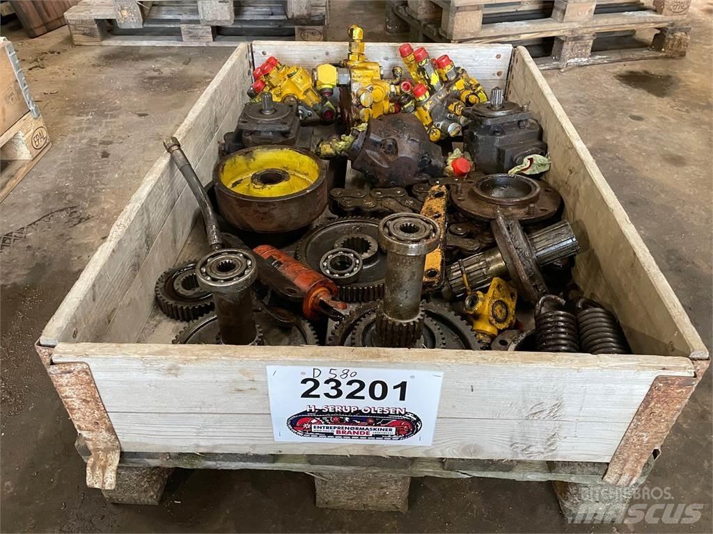  Diverse dele ex. Hymac 580D Hydraulik