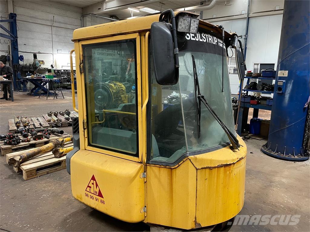  Førerhus ex. Volvo L90E Andere Zubehörteile