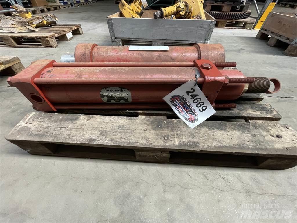  Hydr. cylinder Mecman Roch Hydraulik
