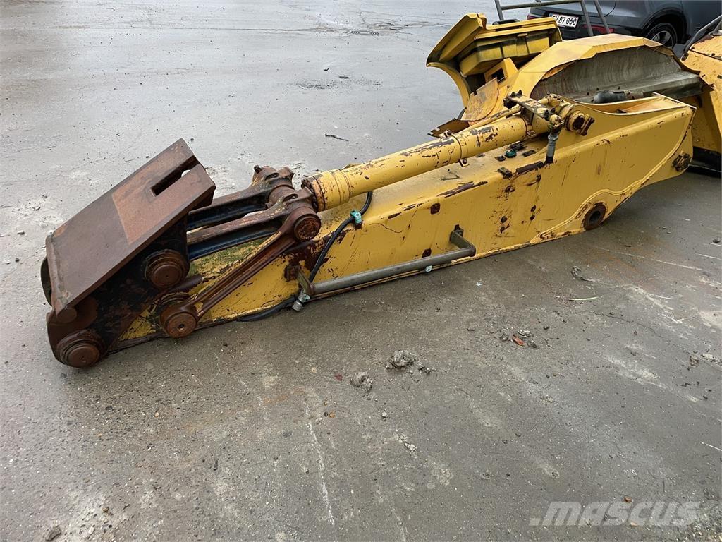 Komatsu PC150LC-3 gravearm Andere Zubehörteile
