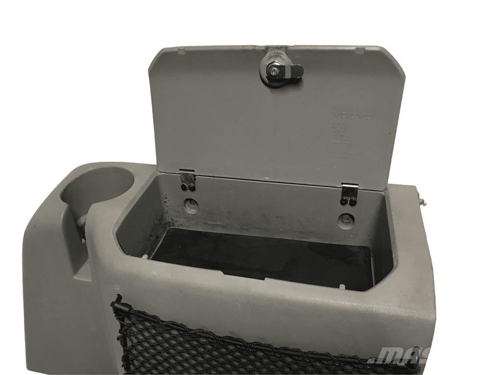  Sidepanel højre, L90H Volvo Andere Zubehörteile