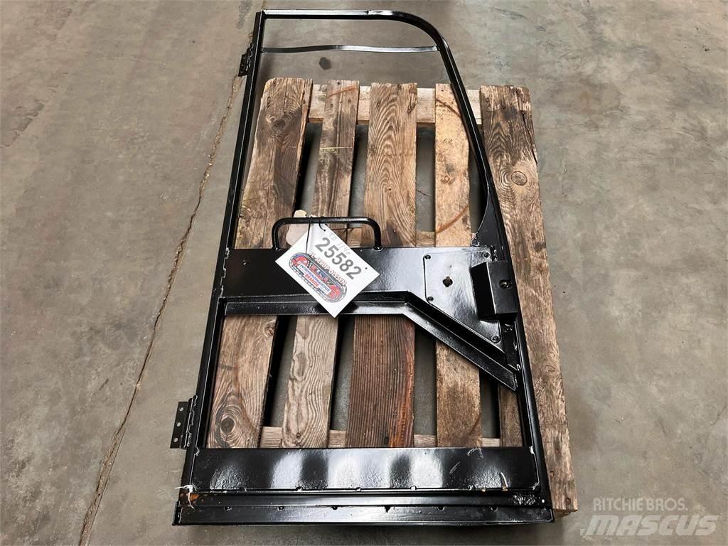 Takeuchi TB1140 dørramme Andere Zubehörteile