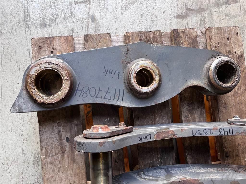 Volvo L60H Link Arm Andere Zubehörteile